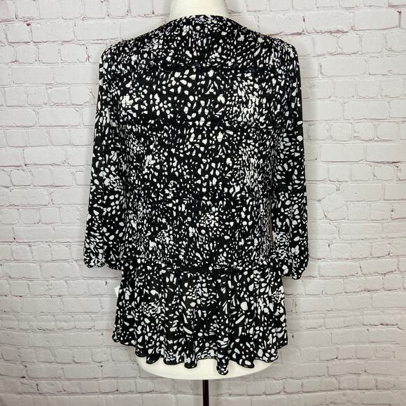 Fever Black White Dot Print Smocked Ruffled 3/4 Sleeve Top Women Medium New Mono - Picture 4 of 9